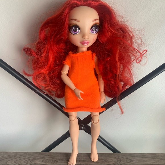 Rainbow High Set of 3 Dolls Ruby Anderson/Poppy Rowan/Jade Hunter 2019 - Picture 14 of 16